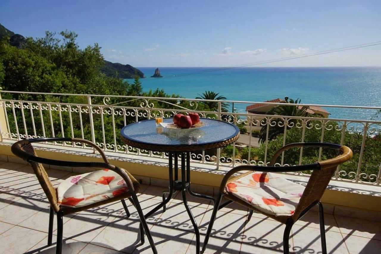 Natalia Apartment B With Panoramic Sea Views Of Agios Gordios Bay Exteriér fotografie