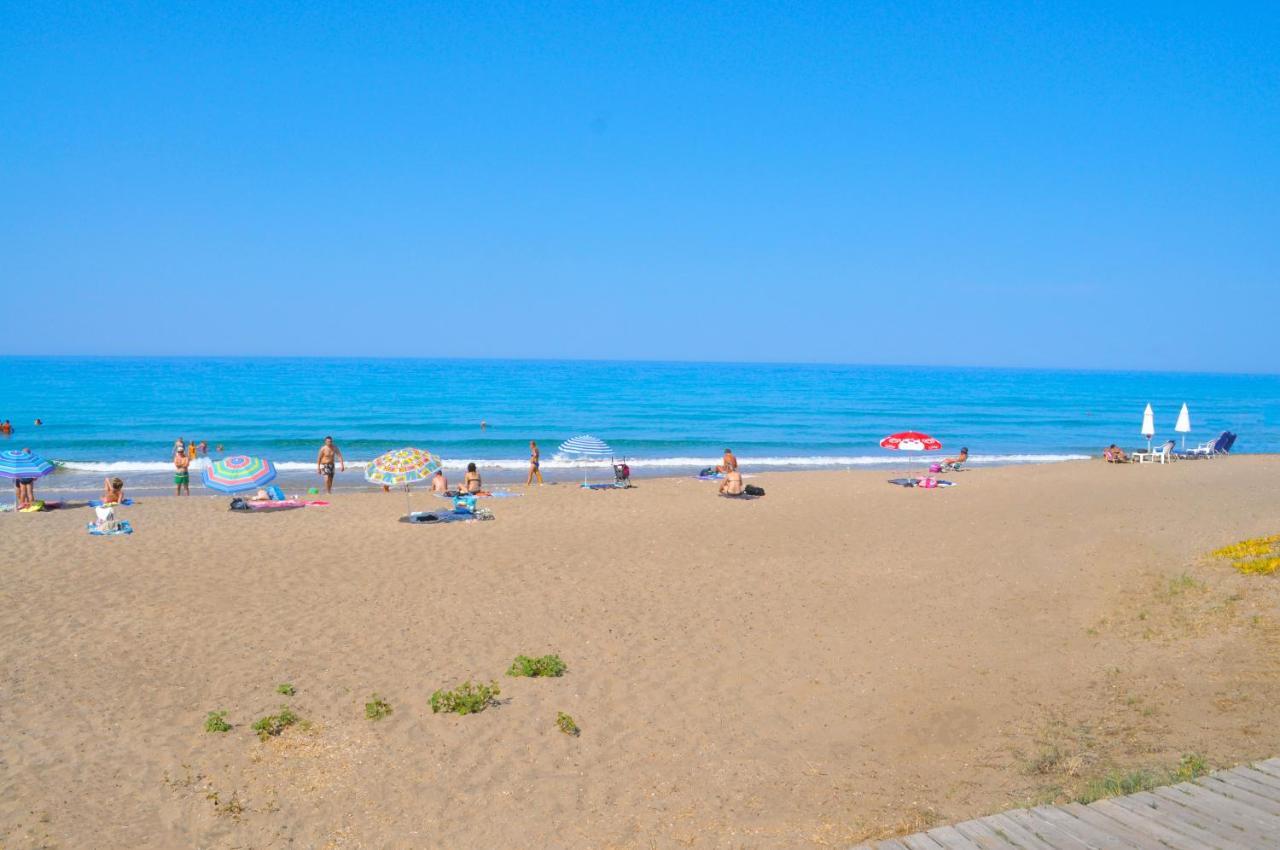 Natalia Apartment B With Panoramic Sea Views Of Agios Gordios Bay Exteriér fotografie