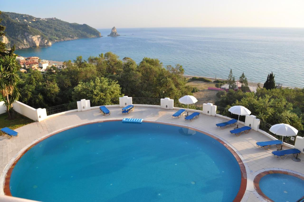Natalia Apartment B With Panoramic Sea Views Of Agios Gordios Bay Exteriér fotografie