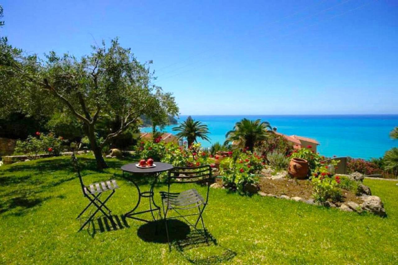 Natalia Apartment B With Panoramic Sea Views Of Agios Gordios Bay Exteriér fotografie