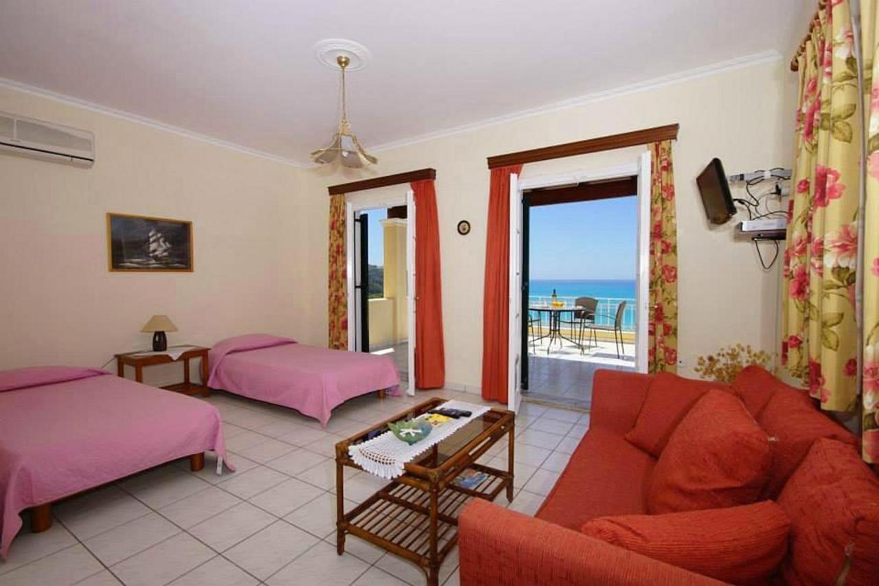 Natalia Apartment B With Panoramic Sea Views Of Agios Gordios Bay Exteriér fotografie