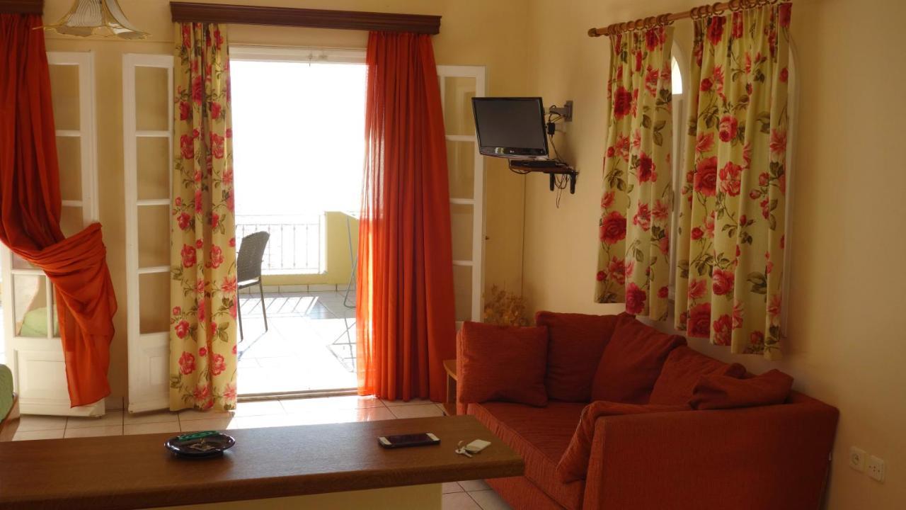 Natalia Apartment B With Panoramic Sea Views Of Agios Gordios Bay Exteriér fotografie