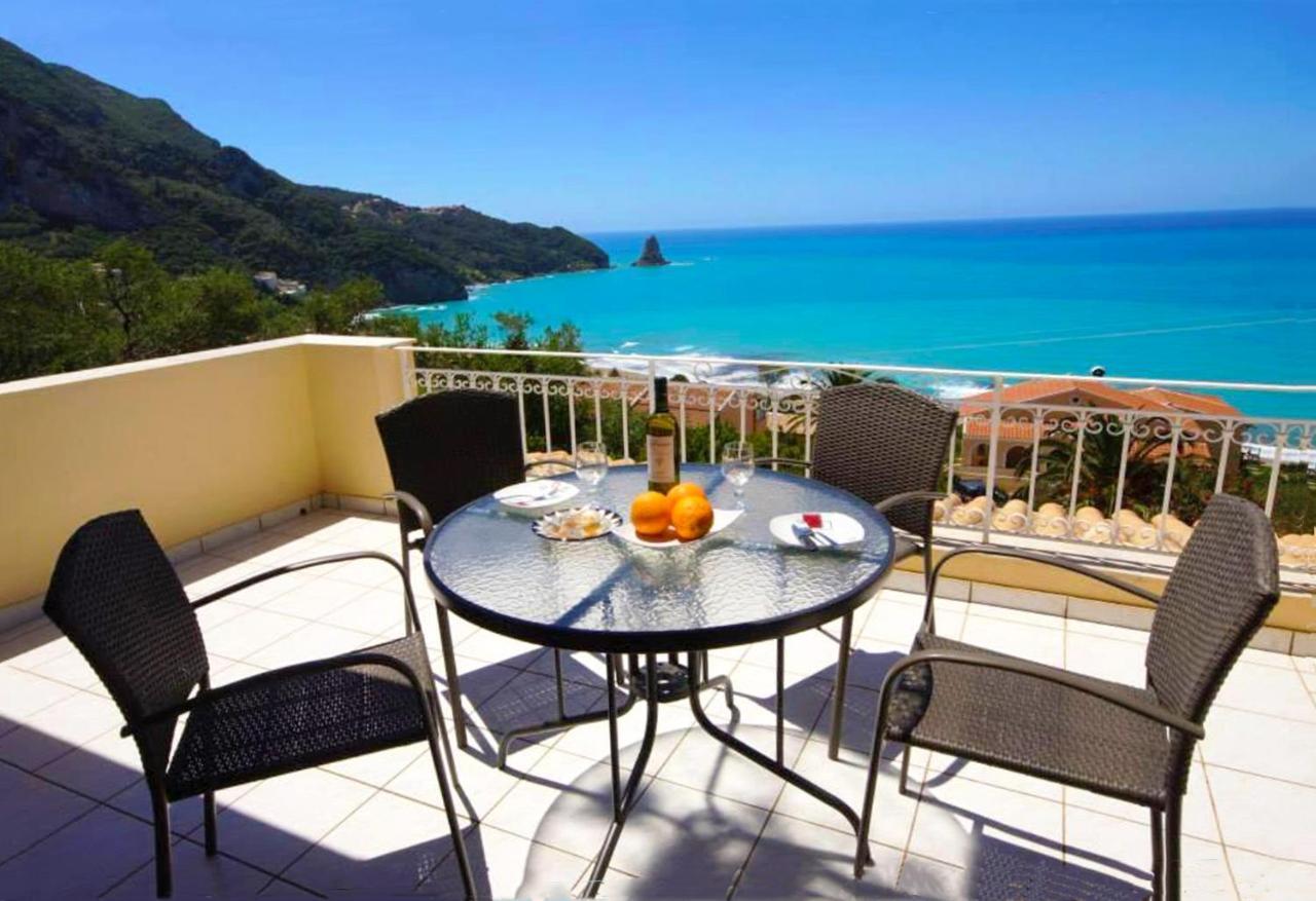Natalia Apartment B With Panoramic Sea Views Of Agios Gordios Bay Exteriér fotografie