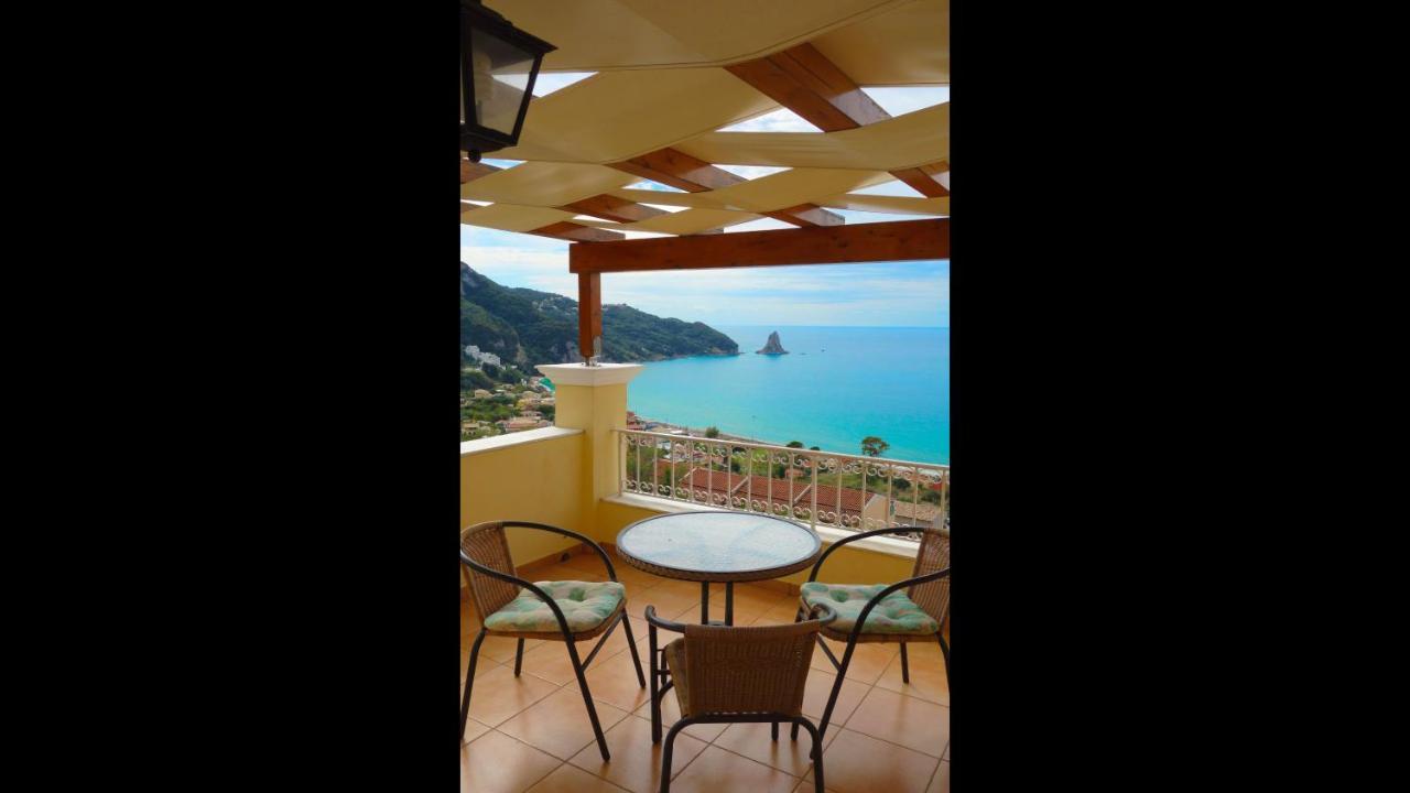 Natalia Apartment B With Panoramic Sea Views Of Agios Gordios Bay Exteriér fotografie